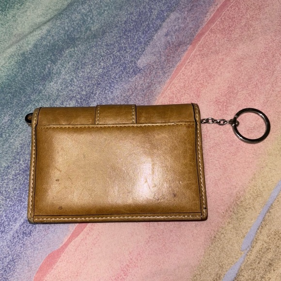 Coach Light Brown Leather Wallet with Keychain - Picture 2 of 6